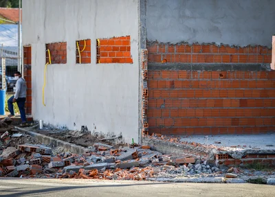 Muro de posto na Marechal 