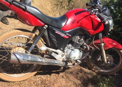 Motocicleta apreendida na ação