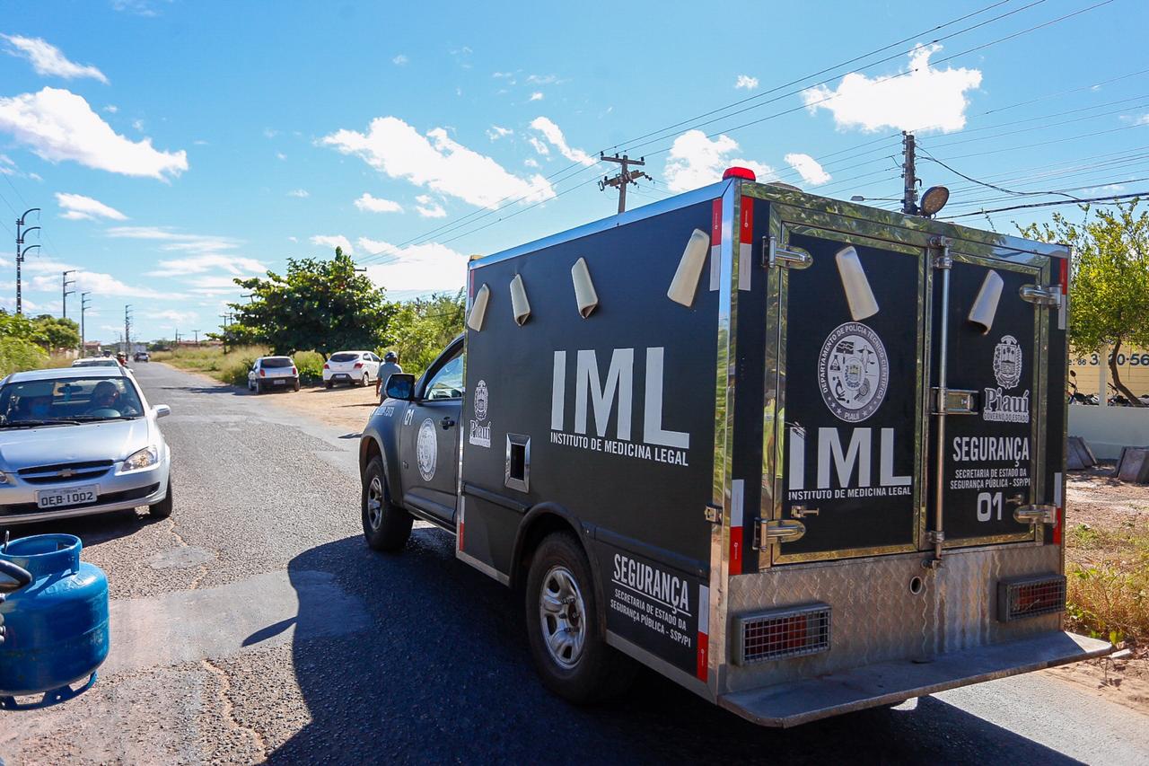 Instituto de Medicina Legal (IML) foi acionado para remover o corpo da vítima