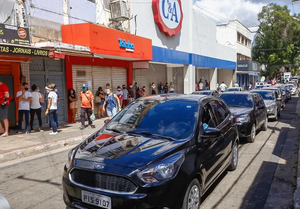 Trânsito no centro de Teresina