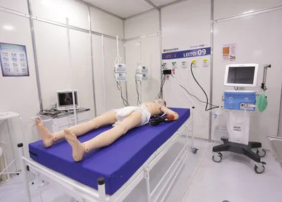 Leito de UTI do Hospital de Campanha João Claudino