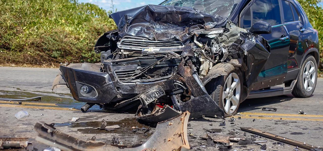 Carro Tracker envolvido no acidente