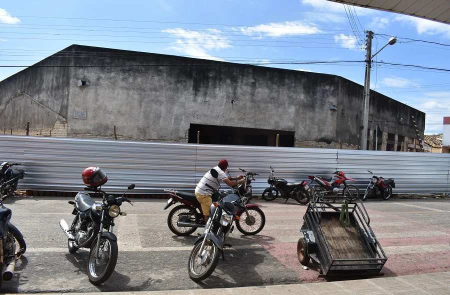 Obra de recuperação do Mercado Público Municipal