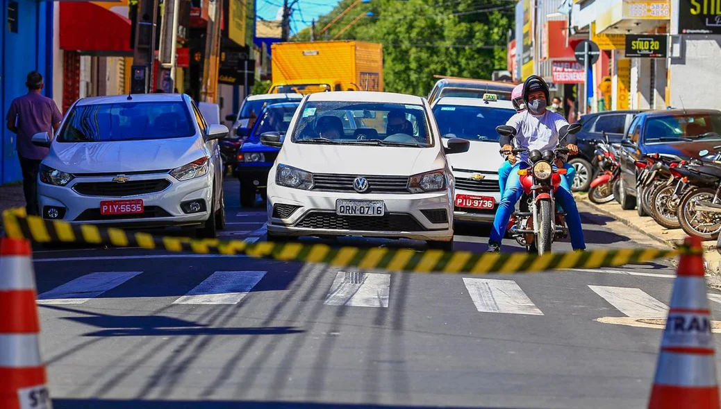 Strans bloqueia principais Ruas do Centro de Teresina 