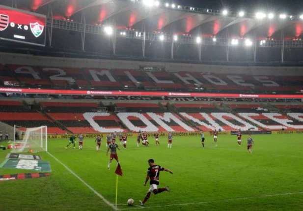 Flamengo vence o Fluminense