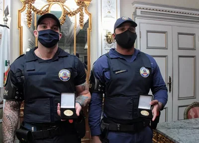 Guardas humilhados por desembargador em Santos são homenageados