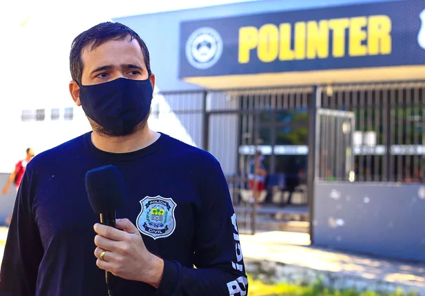 Delegado Everton Férrer
