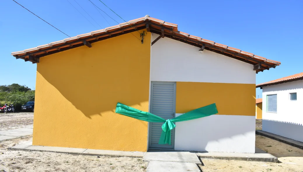 Casa foi entregue pelo prefeito Júnior Percy