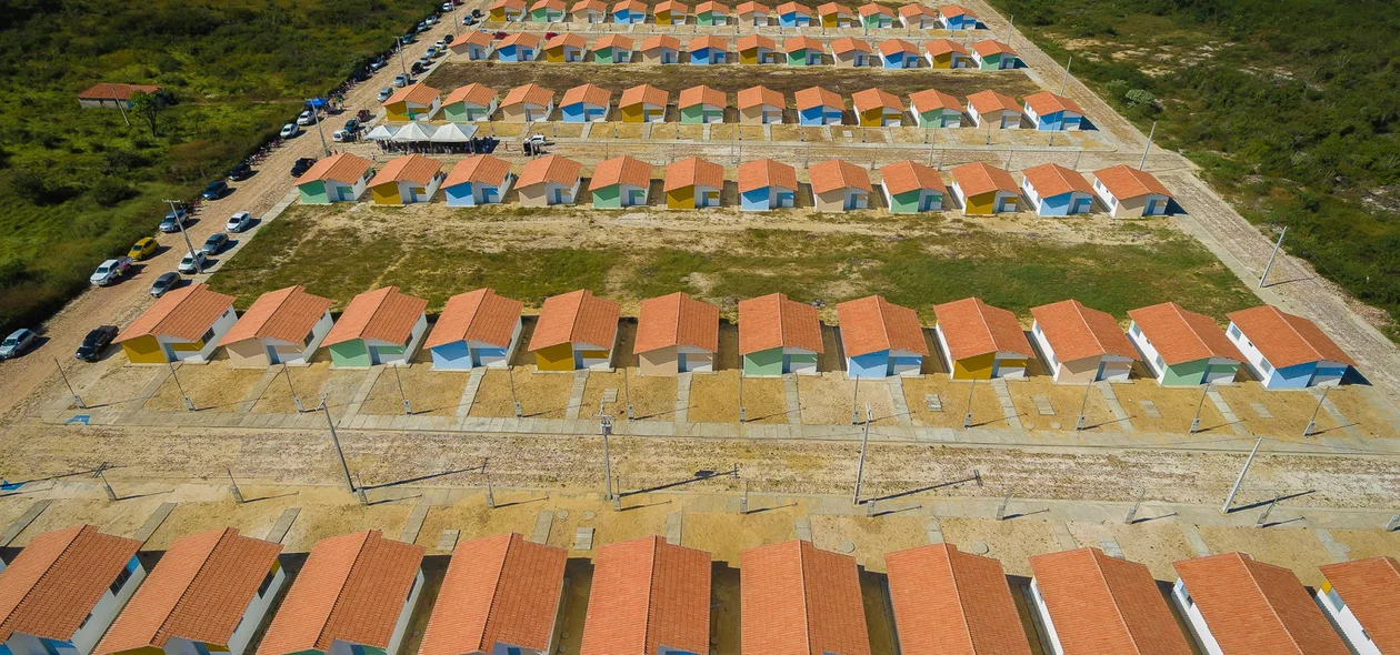 Casas foram entregues em Buriti dos Lopes