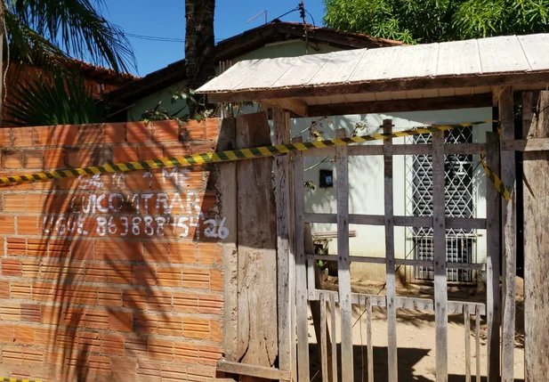 Criança morre eletrocutada em cerca de arame no Parque Brasil