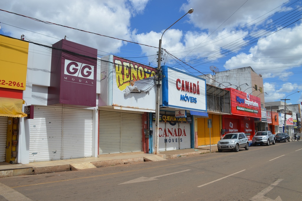 Lojas não poderão funcionar neste final de semana