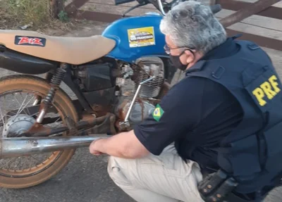 Motocicleta apreendida em Campo Maior.