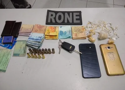 Material apreendido pela polícia
