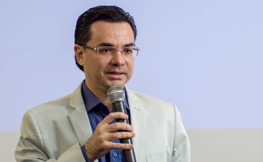 Médico Gerônimo Júnior
