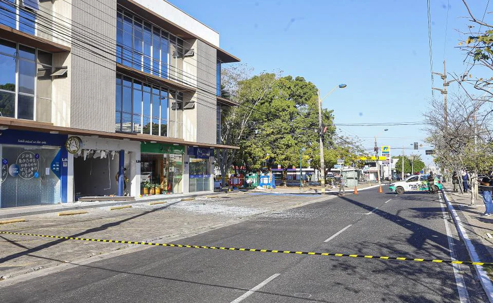 Agência da Caixa Econômica é alvo de bandidos na zona Leste de Teresina