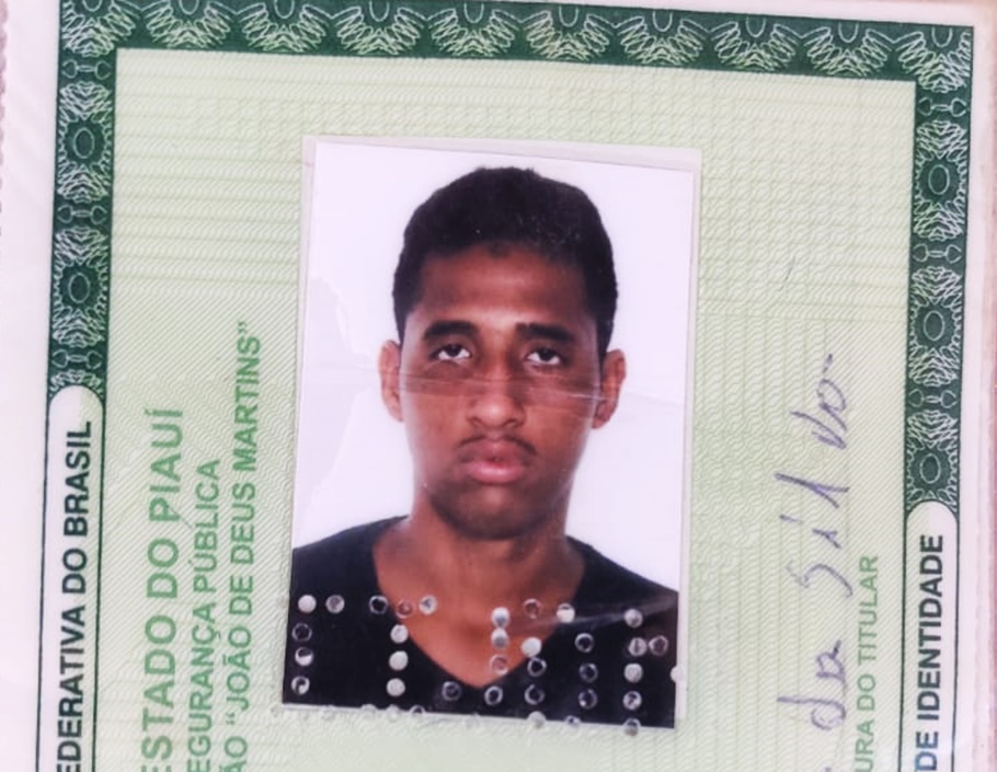 Emanuel Pereira da Silva, 19 anos