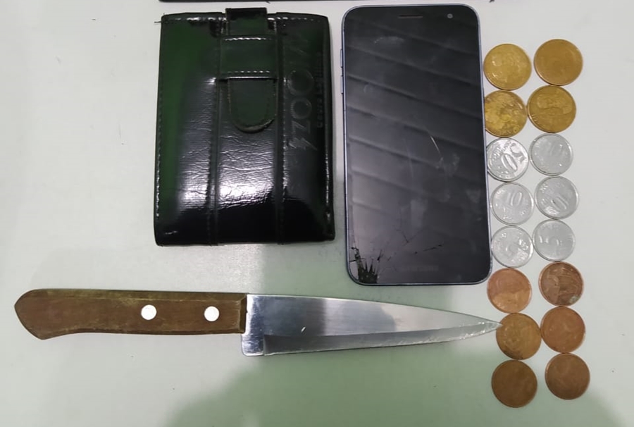 Material apreendido pelos policiais da Rocam