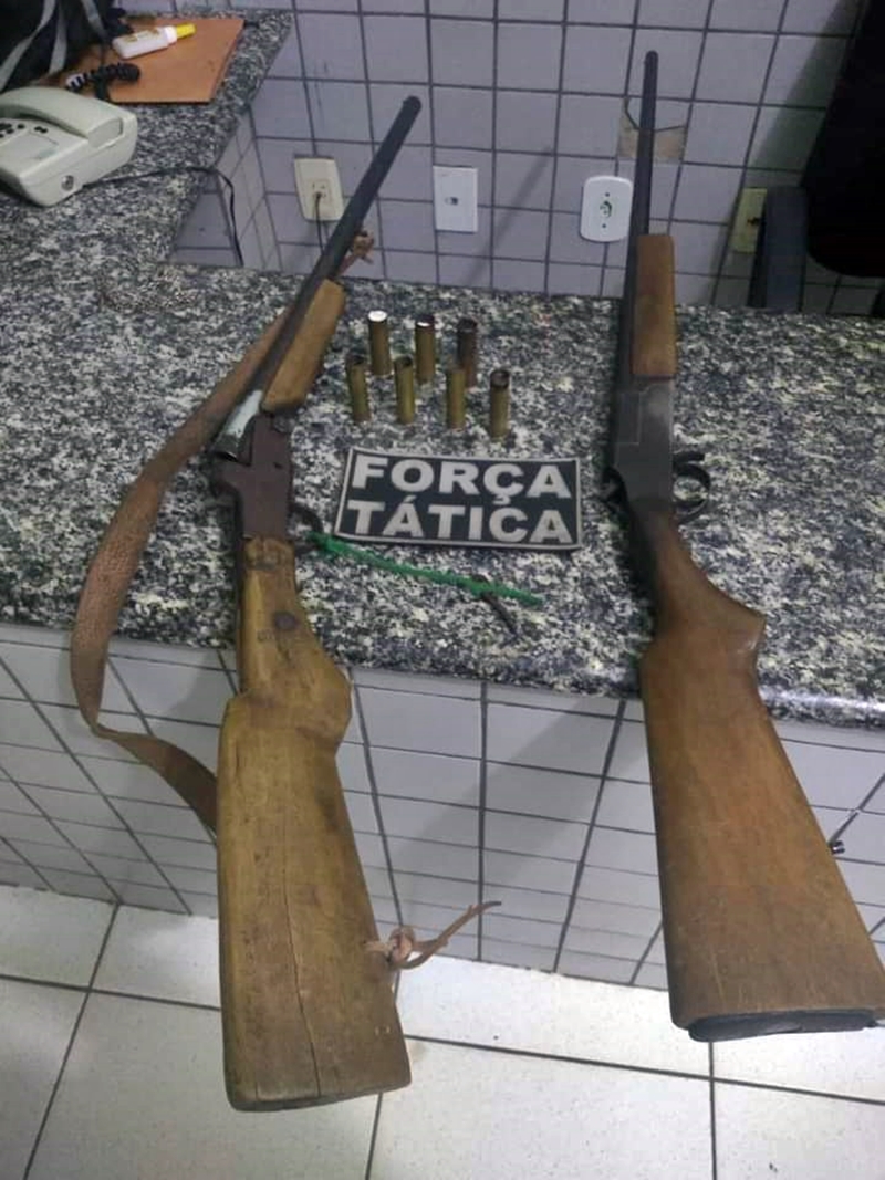 Espingardas apreendidas