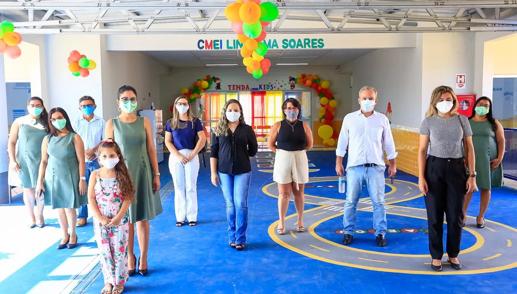 Firmino visita creche Lindalma Carvalho