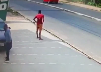 Suspeitos de arrombar loja de roupas na Avenida dos Expedicionários