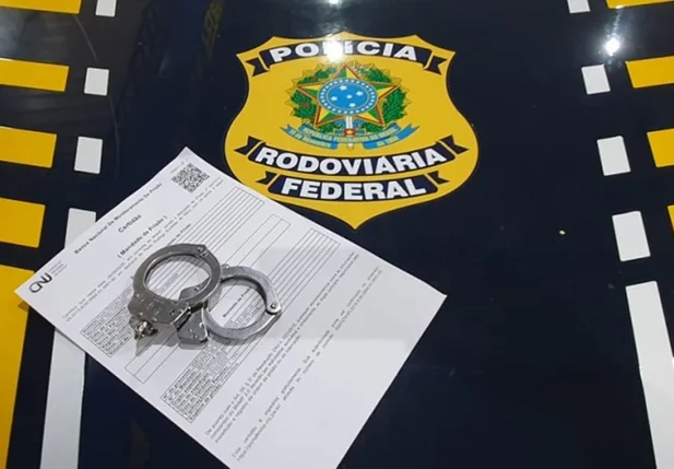 Cumprimento do mandado de prisão pela PRF em Piripiri