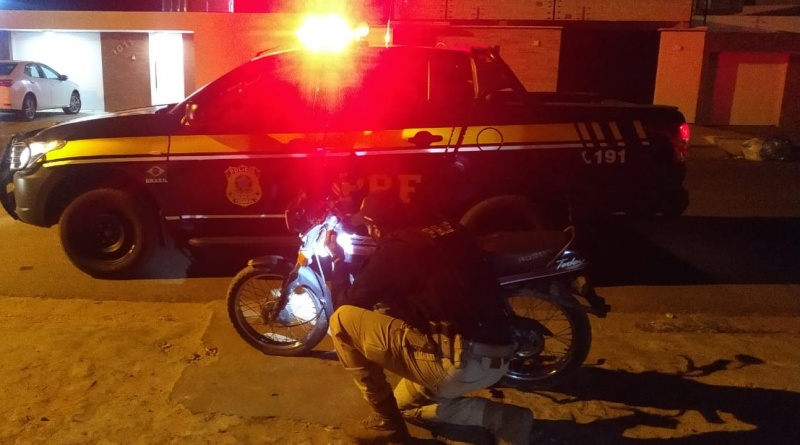 Moto recuperada pela PRF-PI