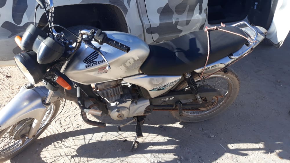 Motocicleta modelo Honda Titan CG 150 apreendida 