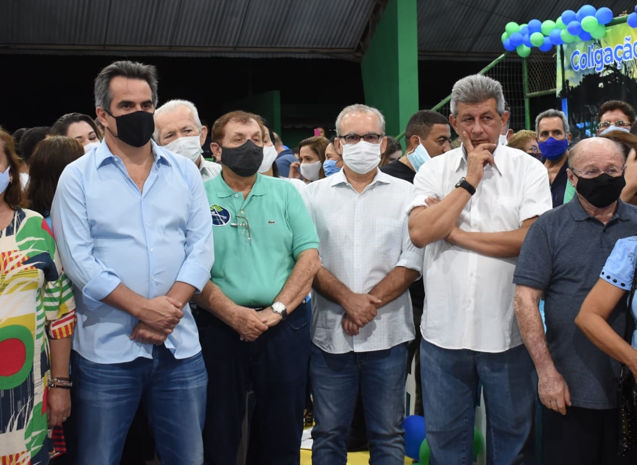 Zé Filho reafirma apoio a Mão Santa em Parnaíba e lança Ciro ao Governo