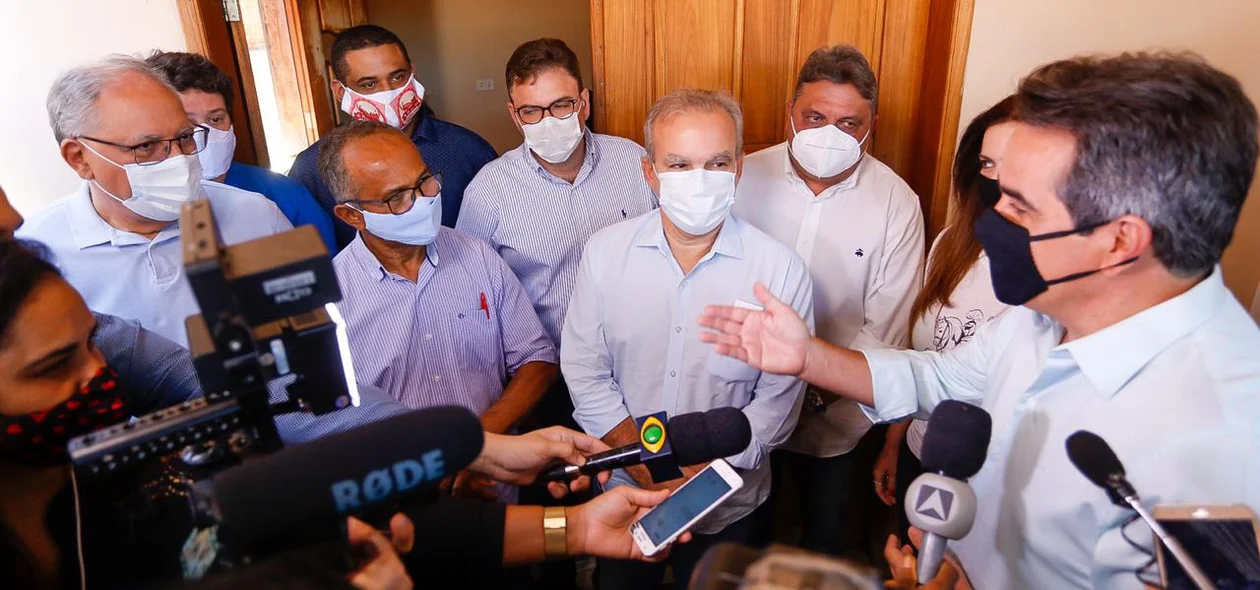 Ciro Nogueira anuncia R. Silva como vice de Kleber Montezuma