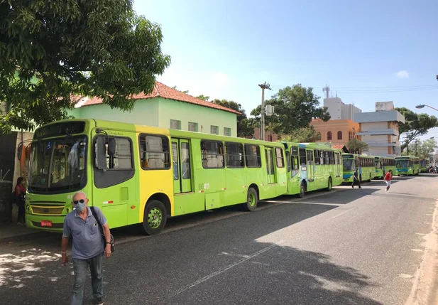 Manifestação dos motoristas e cobradores de ônibus
