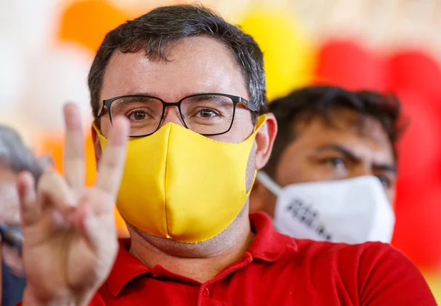 Fábio Novo durante a convenção do PT