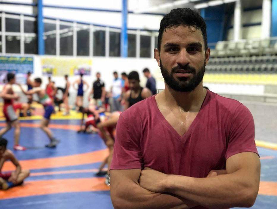 Lutador iraniano Navid Afkari é executado, diz mídia estatal