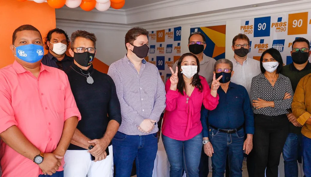 Políticos presentes na convenção do PROS em Teresina