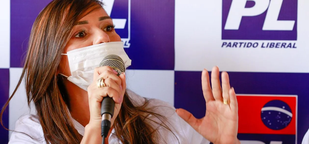 Diana Carvalho discursa