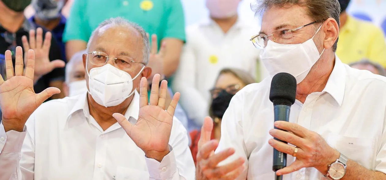 Dr. Pessoa ao lado de Wilson Martins