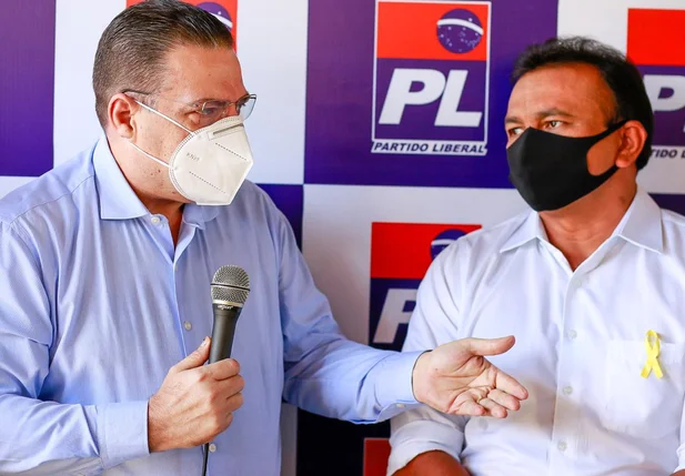 Gessivaldo Isaías e Fábio Abreu