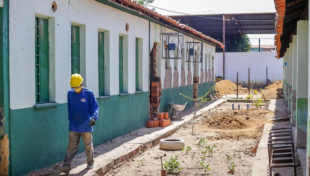 Escola estadual do Parque Piauí passa por reforma