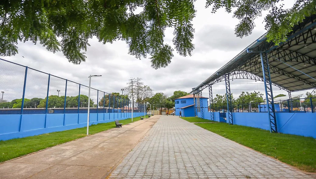 Obra do Complexo Esportivo do Planalto Uruguai