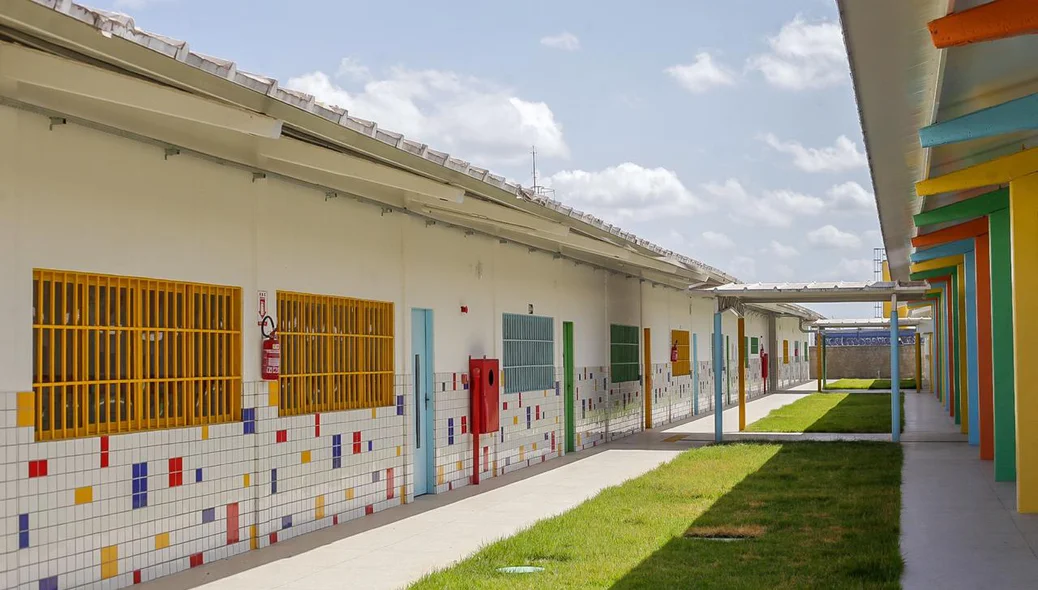 Escola Municipal Júlio Lopes Lima