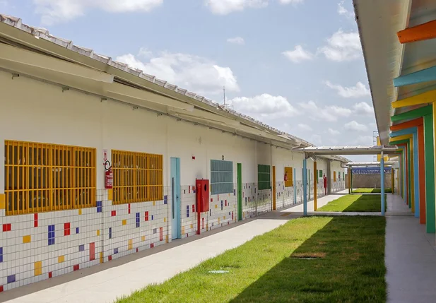 Escola Municipal Júlio Lopes Lima