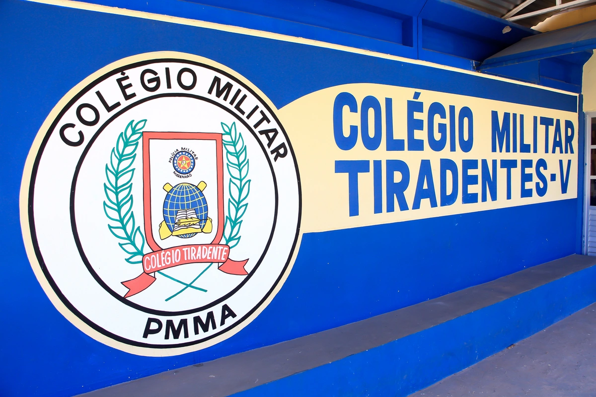 Colégio Militar Tiradentes V