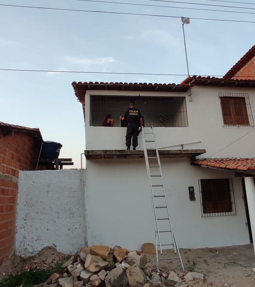Polícia Federal cumpre mandados de busca e apreensão em Parnaíba