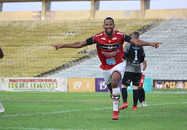 Comemoração de Lucas Bahia após o gol do River