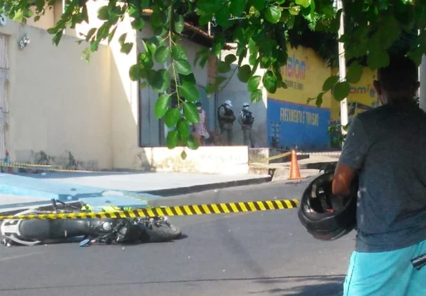 Acidente deixou uma pessoa morta na Rua Jacob Martins