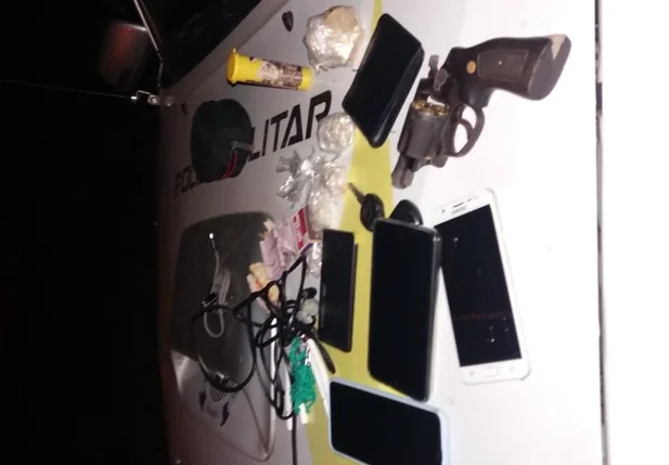Objetos encontrados com o trio