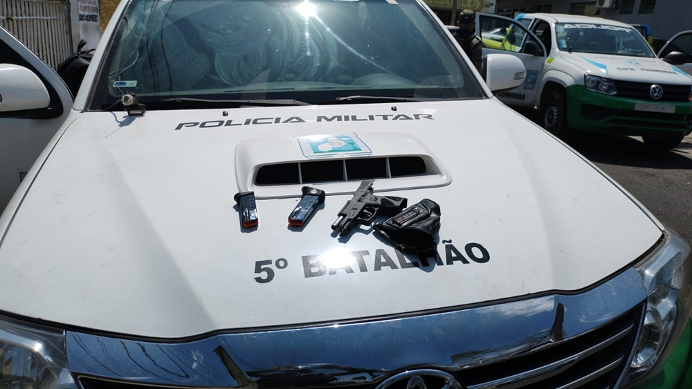 Arma apreendida pela Polícia Militar no bairro Pedra Mole