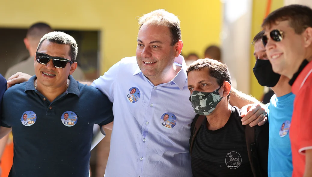 Jeová Alencar recebe apoiadores