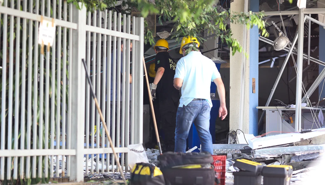 O crime aconteceu por volta das 5h30 
