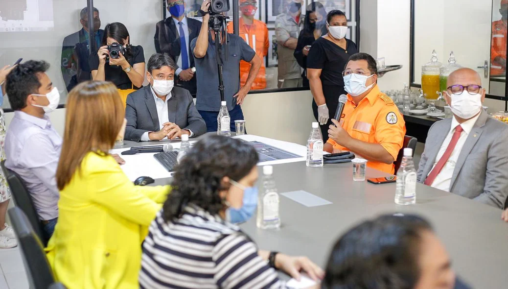 Reunião sobre a instalação de unidade do Corpo de Bombeiros na Ceasa