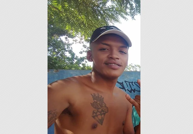 Suspeito tombou ao tentar assaltar um policial